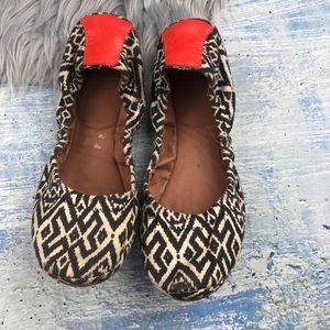 LUCKY BRAND Erin Aztec Tribal Design Flat Size 6.5